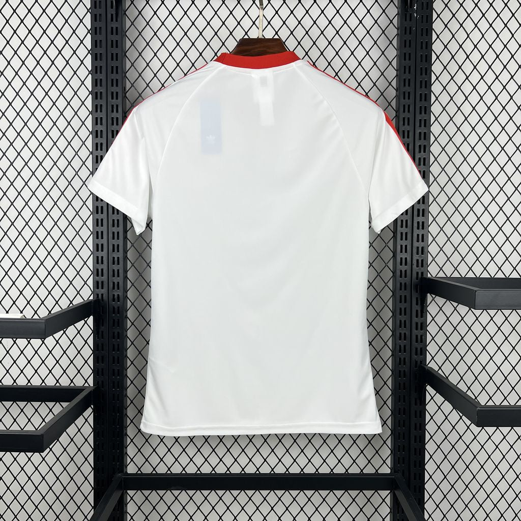 Men's Liverpool FC 2026 White Terrace Icons Jersey II