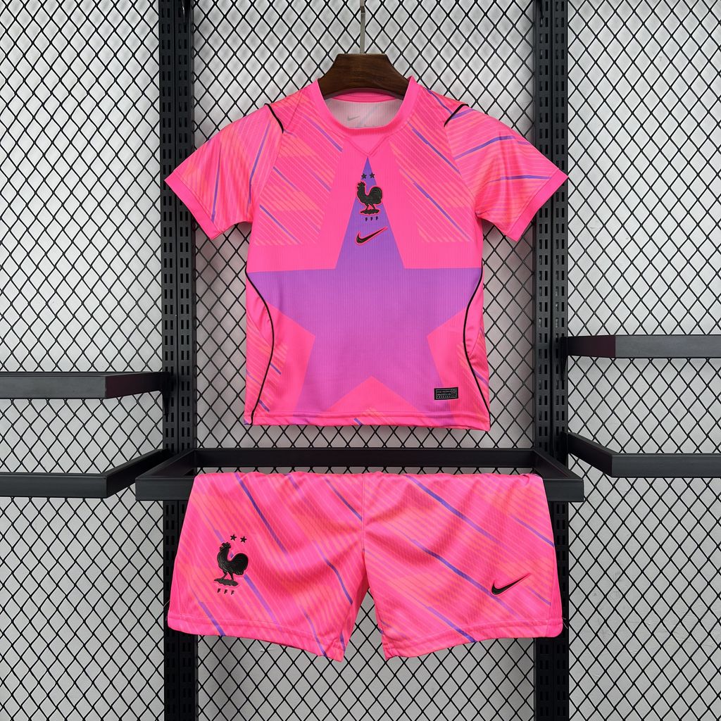 Kid's France 2026 Pink GK Kit